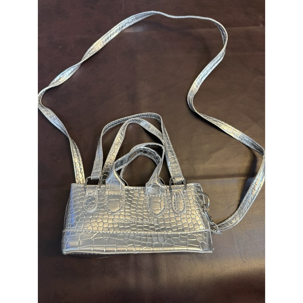 Mini Silver Purse Party Festival Summer Retro Metallica Hand Carry Or Shoulder‎